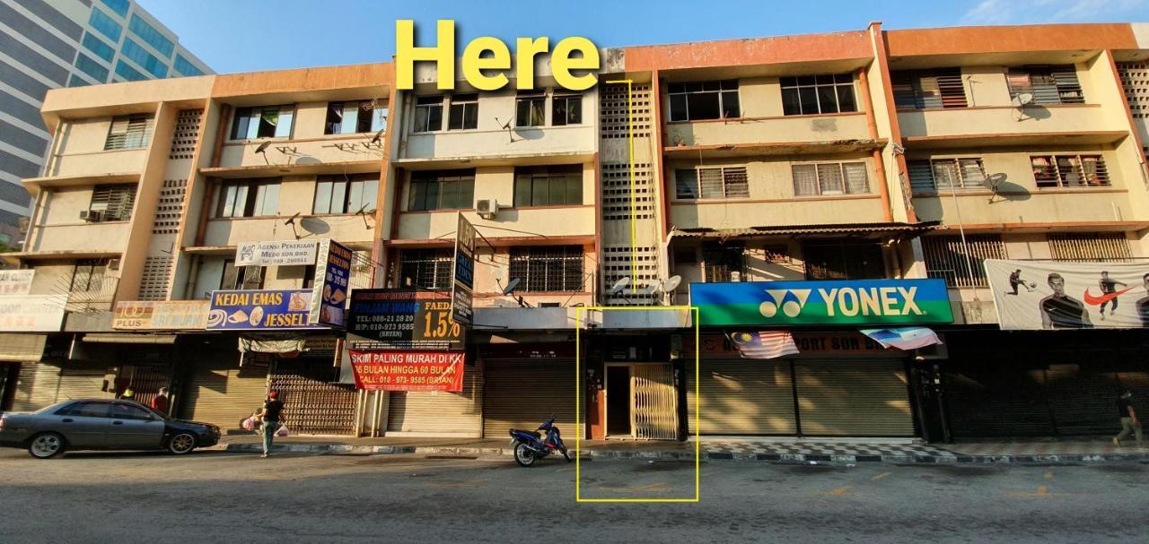 Escape Backpackers Kk Vandrerhjem Kota Kinabalu Eksteriør bilde